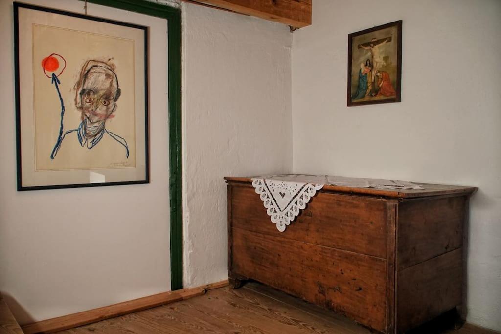 Stilvolles Landhaus Im Dreilaendereck Felsoszolnok Exterior photo